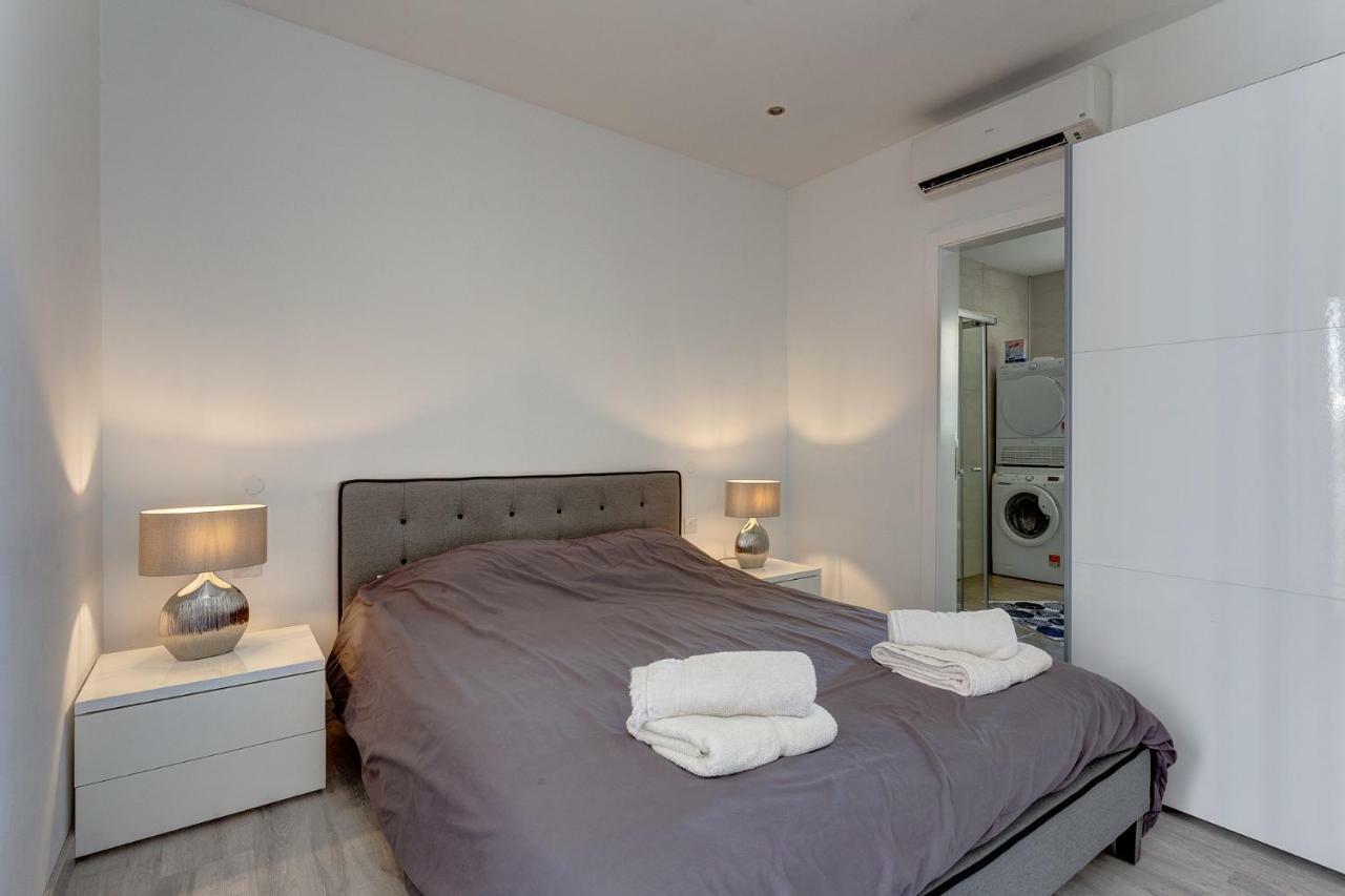 Modern Apartment Just Off The Promenade Σλιέμα Εξωτερικό φωτογραφία